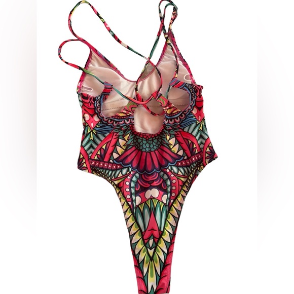 Tropical swimsuit from maui - Picture 3 of 3